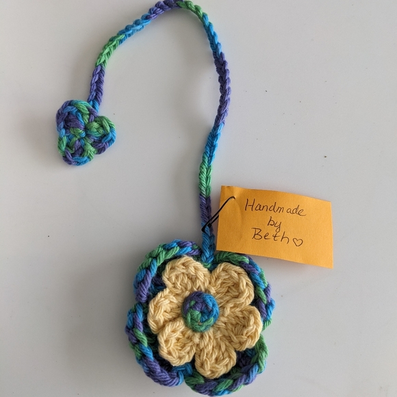 📓NEW Bookmark Flowers HAND CRAFTED Handmade Crochet - Picture 8 of 10